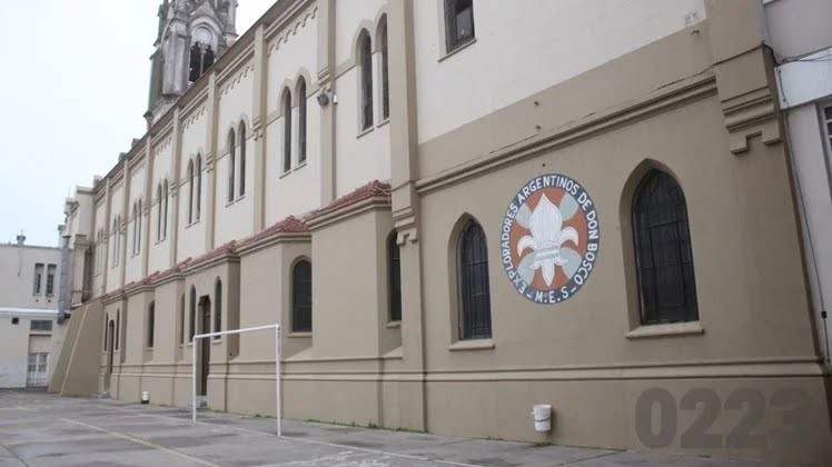 Bomba en el Don Bosco: Orden de restricción para el joven que hostigaba a Azul Zabaleta 1 8d41da76-94d5-40d3-93e5-646771ca6e34.jpg