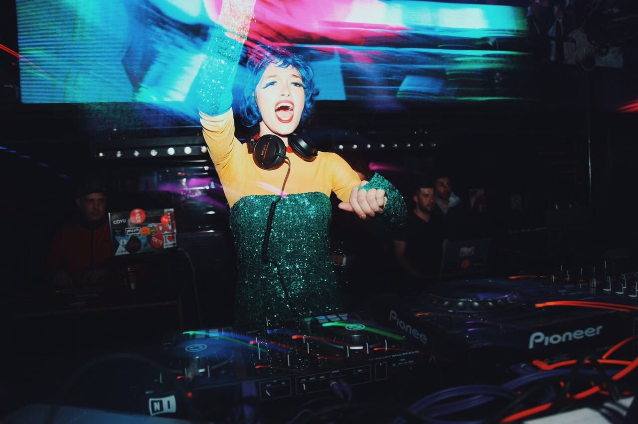 Verano Gurú: Nicki Nicole dará un show gratuito en Mar del Plata 1 Candela_Vetrano_DJ.jpg