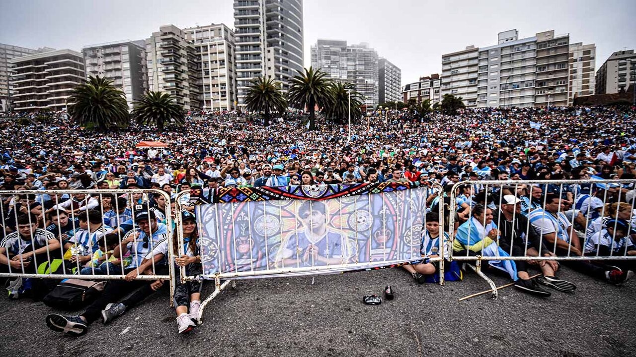 Mundial de Qatar 2022: festejo en el Arena Fan Fest por el triunfo de la Selección Argentina 1 FAN-FEST-ARGENTINA-MEXICO-FESTEJOS-9_1.jpg