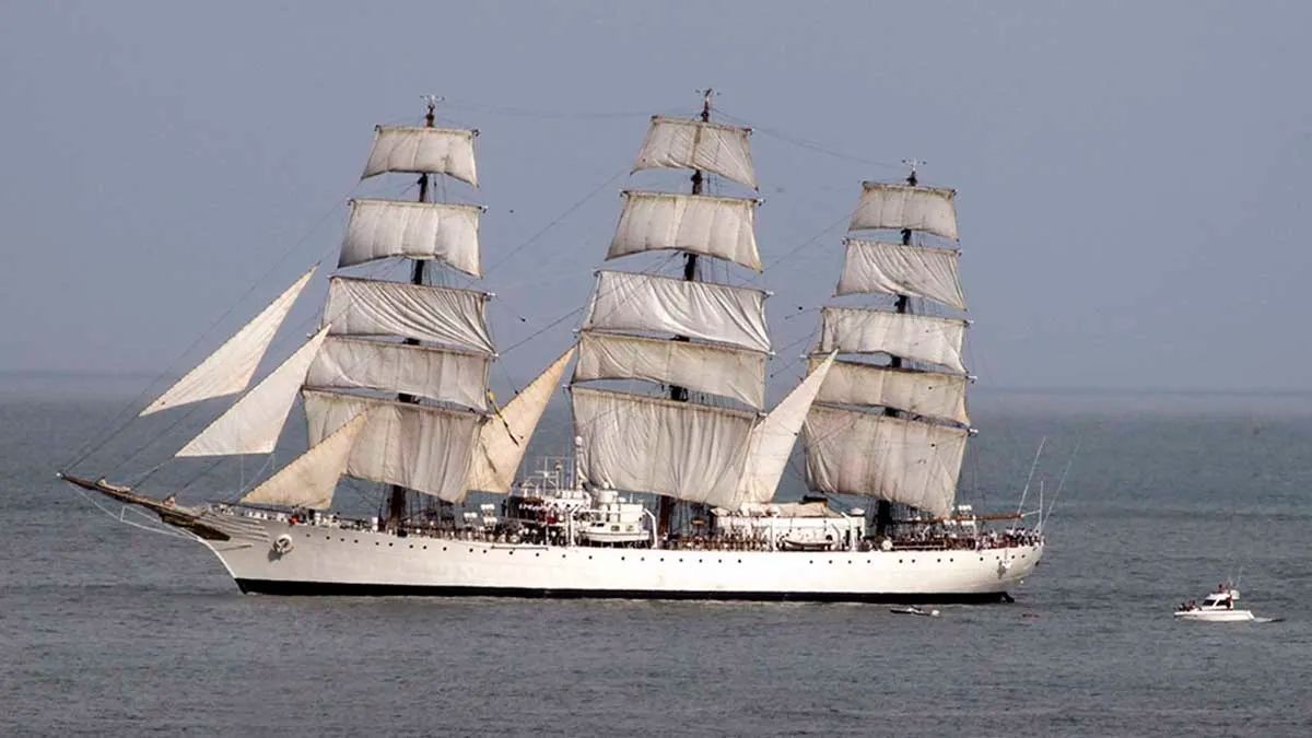 La Fragata Libertad llega a Mar del Plata: la historia detrás de su construcción 3 FRAGATA_LIBERTAD_MAR_DEL_PLATA.jpg