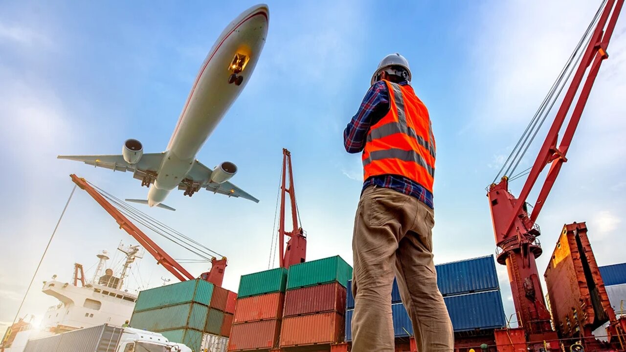 El intercambio comercial de octubre dejó un superávit de US$ 1.827 millones 1 Feature-Consideraciones-exportacion.jpg