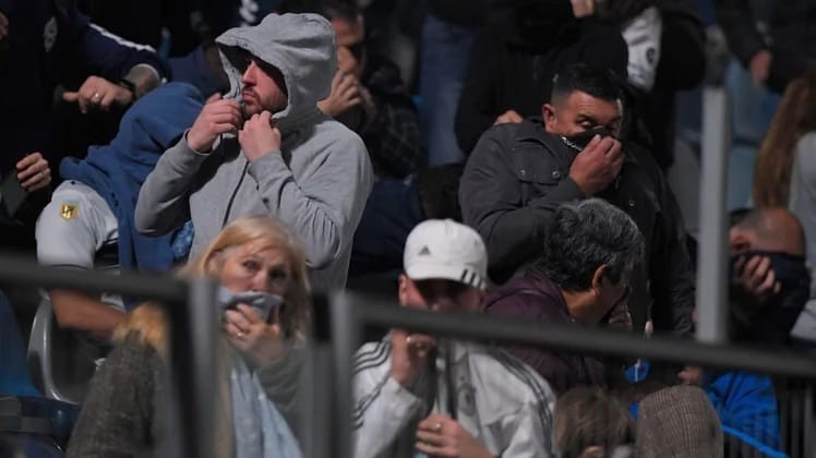 Además de la suspensión, Boca- Gimnasia deja una víctima fatal: “Venden entradas de más” 1 GIMNASIA_BOCA.jpg