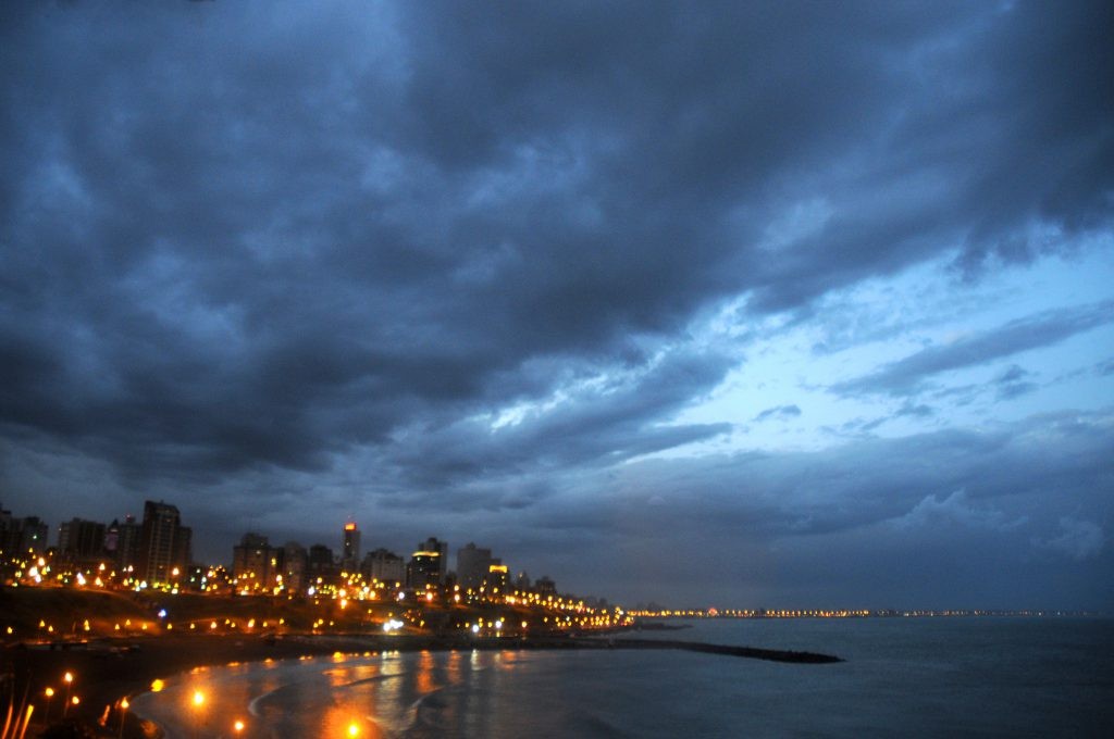 Bajo las nubes: El clima en Mar del Plata 1 MDQ_copy.jpg