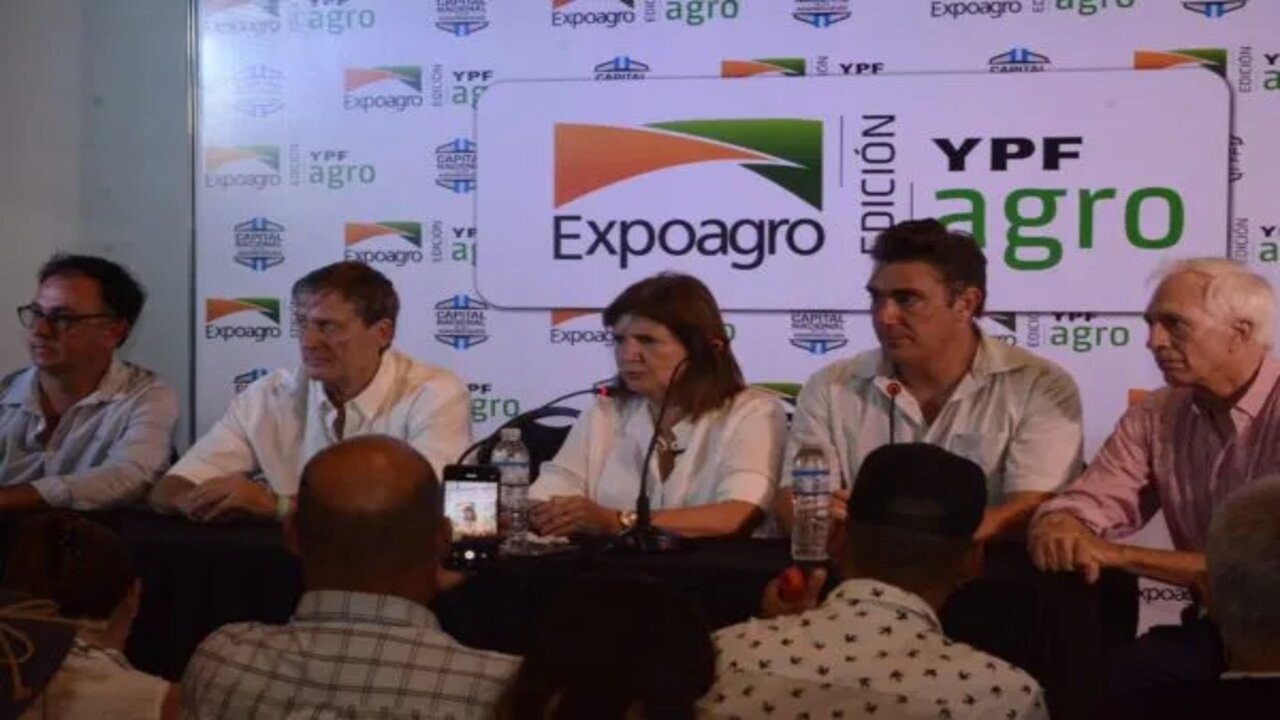 Elecciones: Patricia Bullrich recorrió Expoagro y aseguró las medidas que tomará si sale victoriosa 1 Patricia-Bullrich-Sacando-todas-las-retenciones-de-aca-al-ano-2030-el-campo-crecera-un-38-scaled-1-e1678392043496.jpg