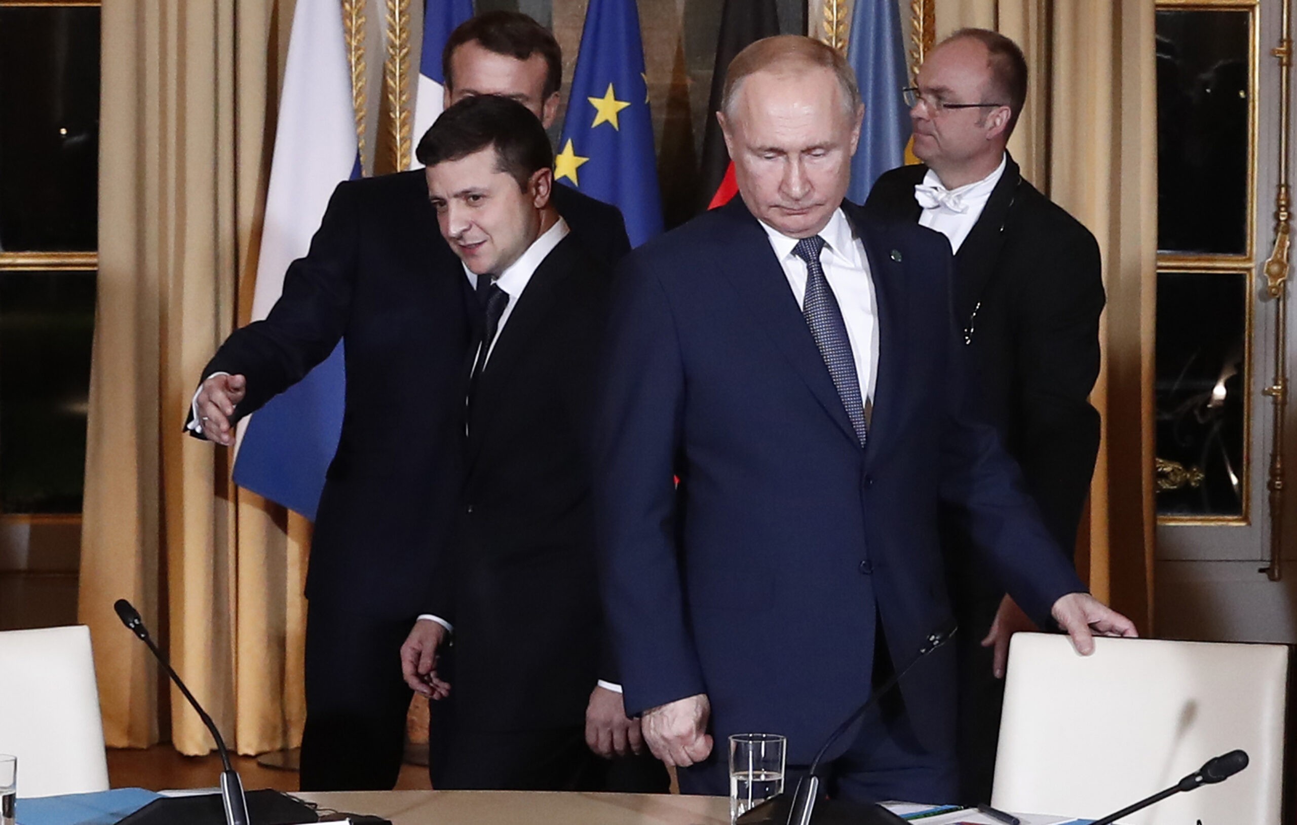 Putin-e-Zelensky-la-presse-scaled.jpeg