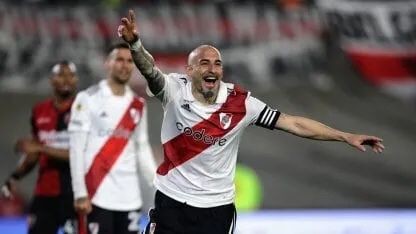 Pinola finaliza su carrera como futbolista profesional 1 RETIRO_DE_PINOLA.jpg