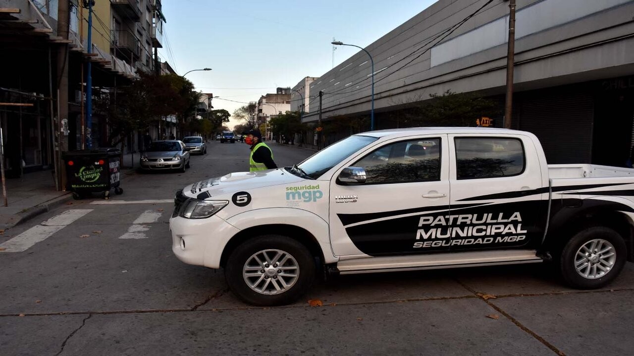Se labraron 29 infracciones a la ordenanza que prohíbe la oferta sexual 1 SAN-JUAN-PRUEBA-PILOTO-CUARENTENA-COMERCIOS-CORONAVIRUS-MAR-DEL-PLATA-8_1.jpg