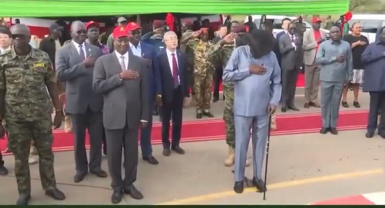 El presidente de Sudán del Sur se orinó en una transmisión en vivo 1 SUDAN_DEL_SUR_SALVA_KIIR_MAYARDIT.jpg