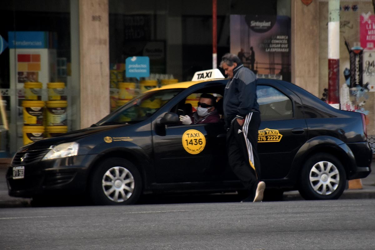 TAXI-MAR-DEL-PLATA-1.jpg