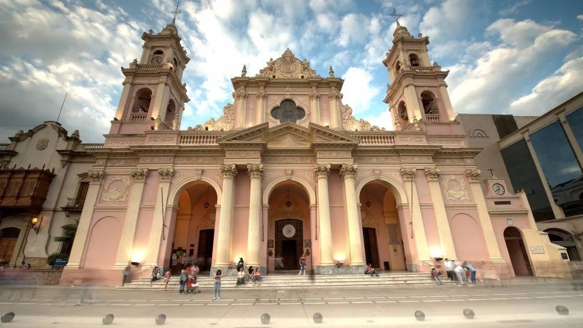 Salta fue distinguida como una de las 20 ciudades más lindas del mundo debido a su llamativa arquitectura 1 arquitectura_de_salta.jpg