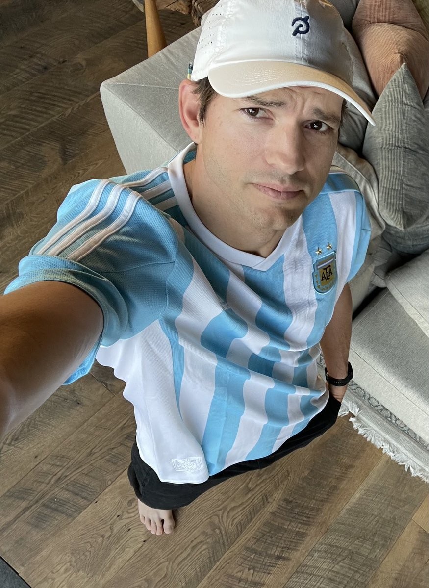 ashton-kutcher-argentina.jpg