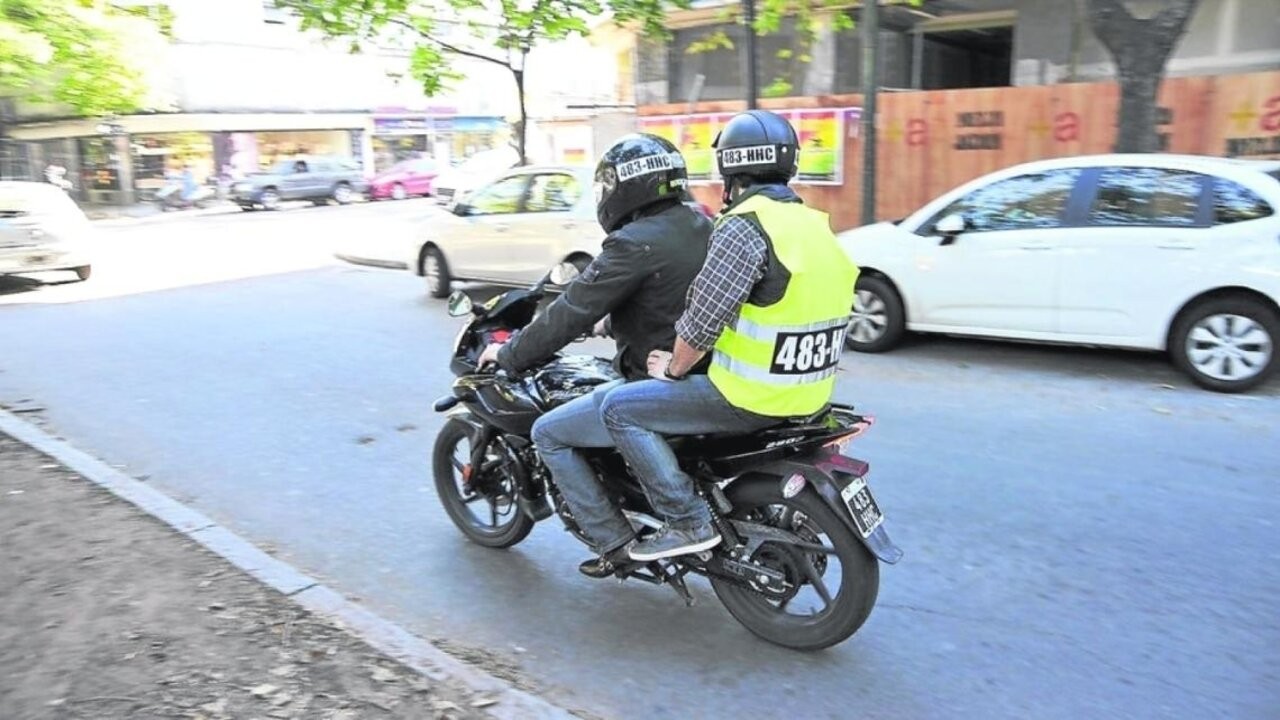 SIMPETAX: "Quieren destruir a los taxis" 1 bf874f070df45ceaf9a5c0488d1652aae66b094d_1.jpg