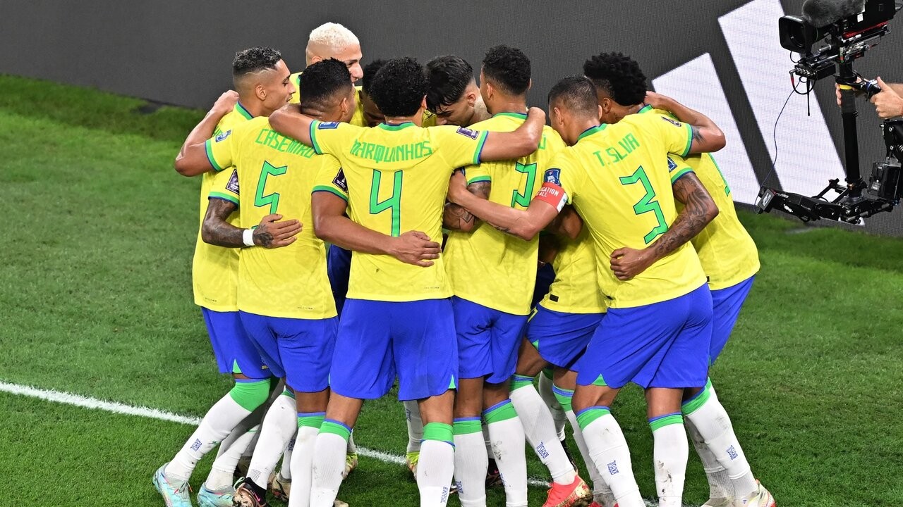 brasil-celebra-uno-4-goles-corea-sur-octavos-final_98.jpg