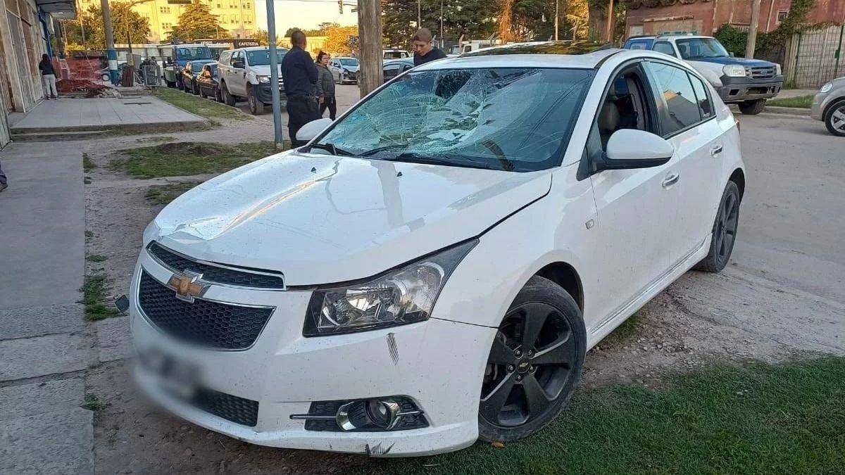 Chocó luego de llevar al HIGA a un joven que había chocado 1 choque_copy.jpg