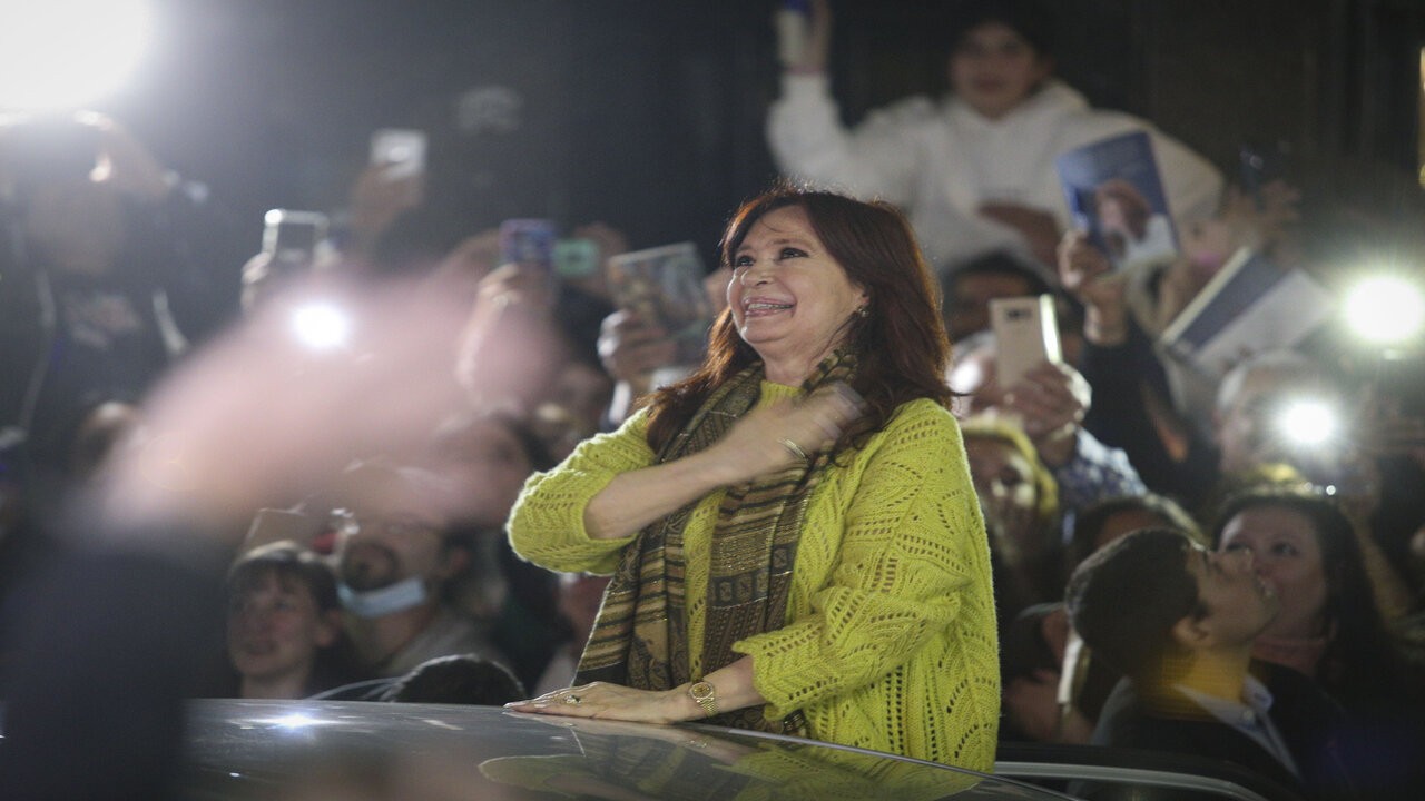 Una encuesta reveló que el Frente de Todos supera actualmente a Juntos por el Cambio por 4 puntos 1 cristina-fernandez-kirchner_1.jpg