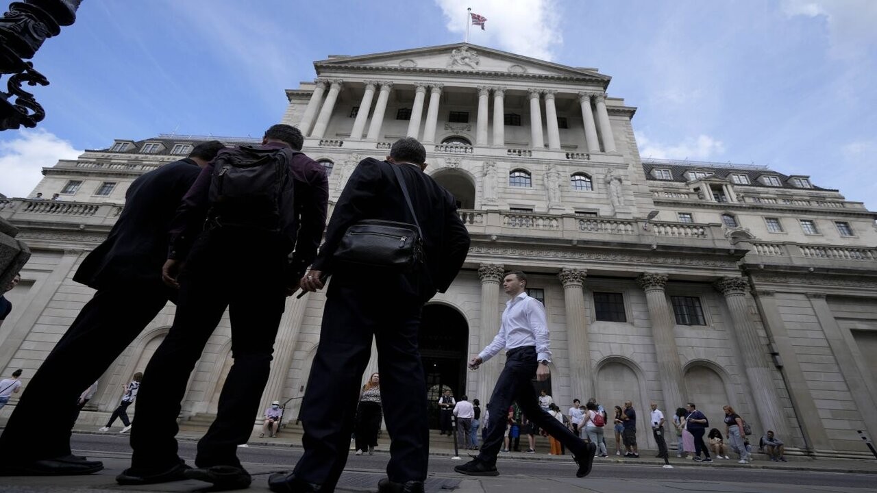 Cayó la libra esterlina y Gran Bretaña enfrenta una dura realidad económica 1 descarga.jpg