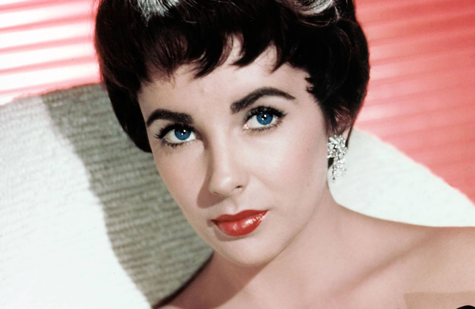 Efemérides del 23 de marzo: ¿qué pasó un día como hoy en el mundo? 5 elizabeth_taylor_copy.jpg
