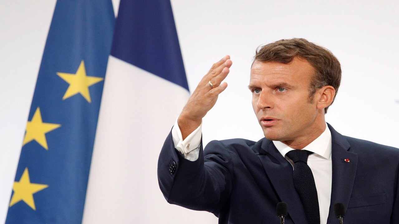 El gobierno de Francia rechaza la idea de los sindicatos: "No hacen falta mediadores" 1 emmanuel-macron-27082019-efe-epa-yoan-valat2_1.jpg
