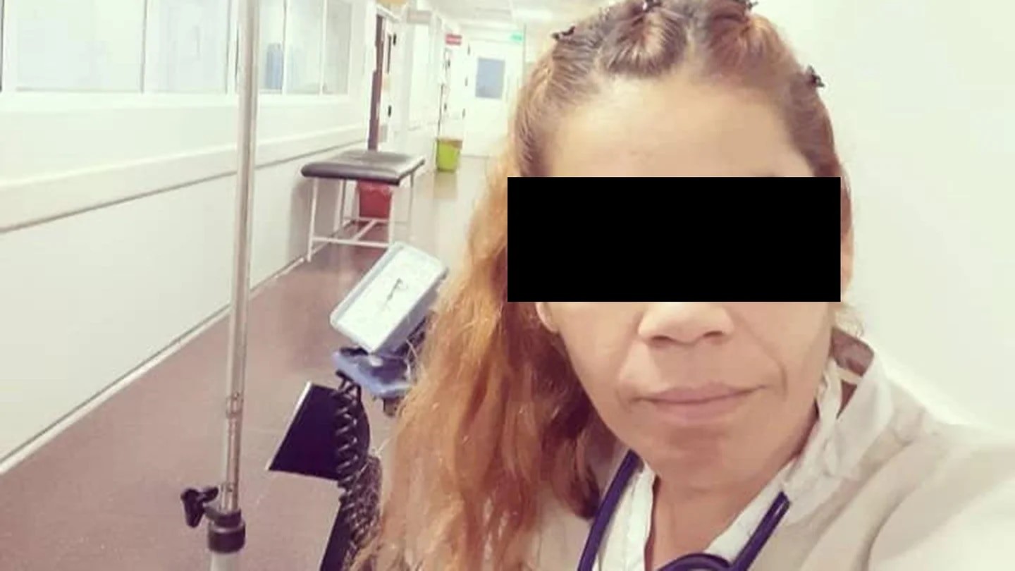 Una enfermera golpeó a su hijo de 10 años de una manera brutal; lo tiró de la escalera y lo pateó 1 enfermerajpeg