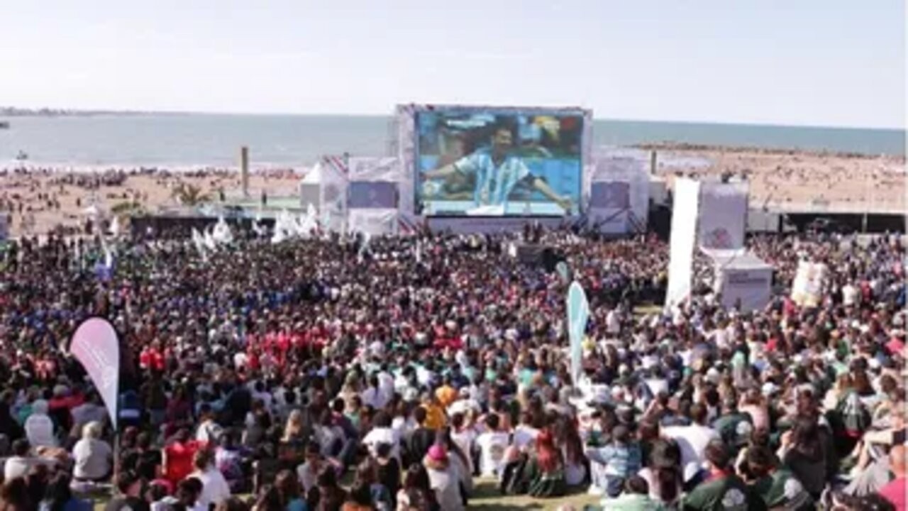 Mundial de Qatar 2022: festejo en el Arena Fan Fest por el triunfo de la Selección Argentina 2 fan-festjpg.jpg