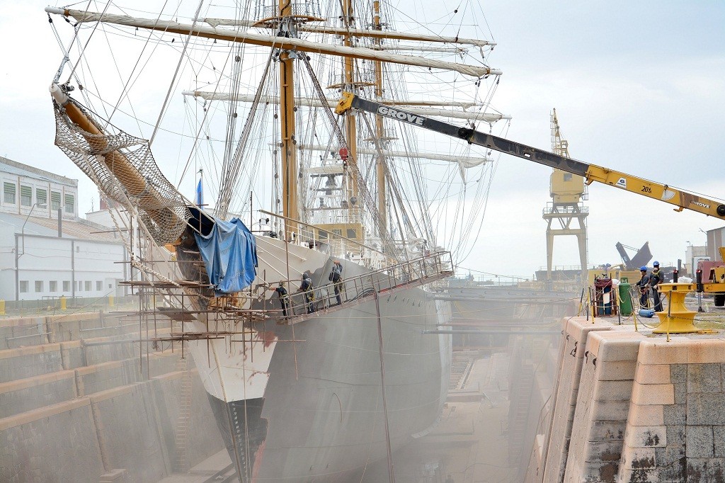 La Fragata Libertad llega a Mar del Plata: la historia detrás de su construcción 4 fragata_mantenimiento.jpg