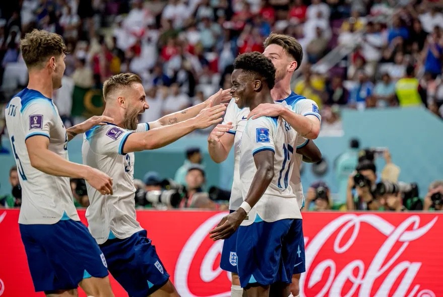 Inglaterra goleó a Irán por 6-2 y se encumbra como uno de los favoritos en el Mundial de Qatar 2022 1 inglaterra_iran_2.jpg