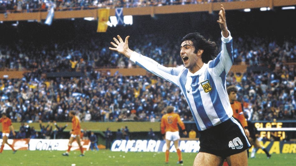 Un día como hoy: ¿Qué pasó el 15 de julio? 1 kempes.jpg