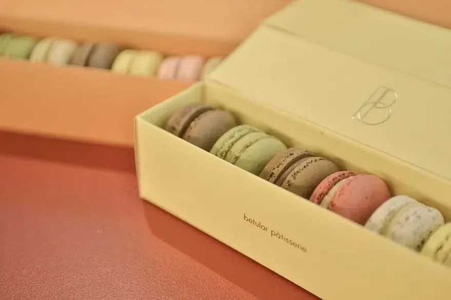 macaron.jpg