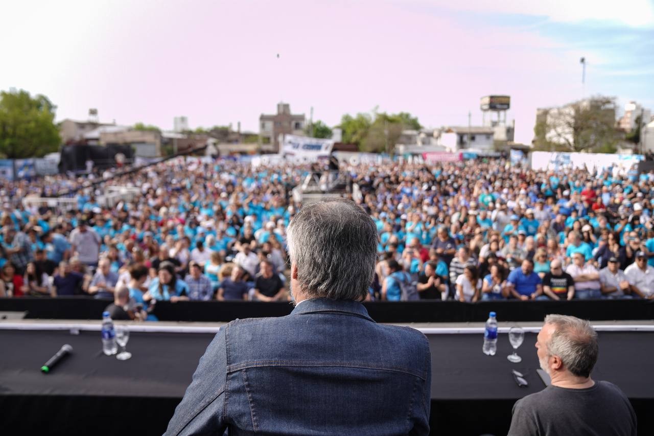 Máximo Kirchner: “Queremos saber quiénes están detrás de Sabag Montiel y Brenda Uliarte” 1 maximo_kirchner_2.jpeg