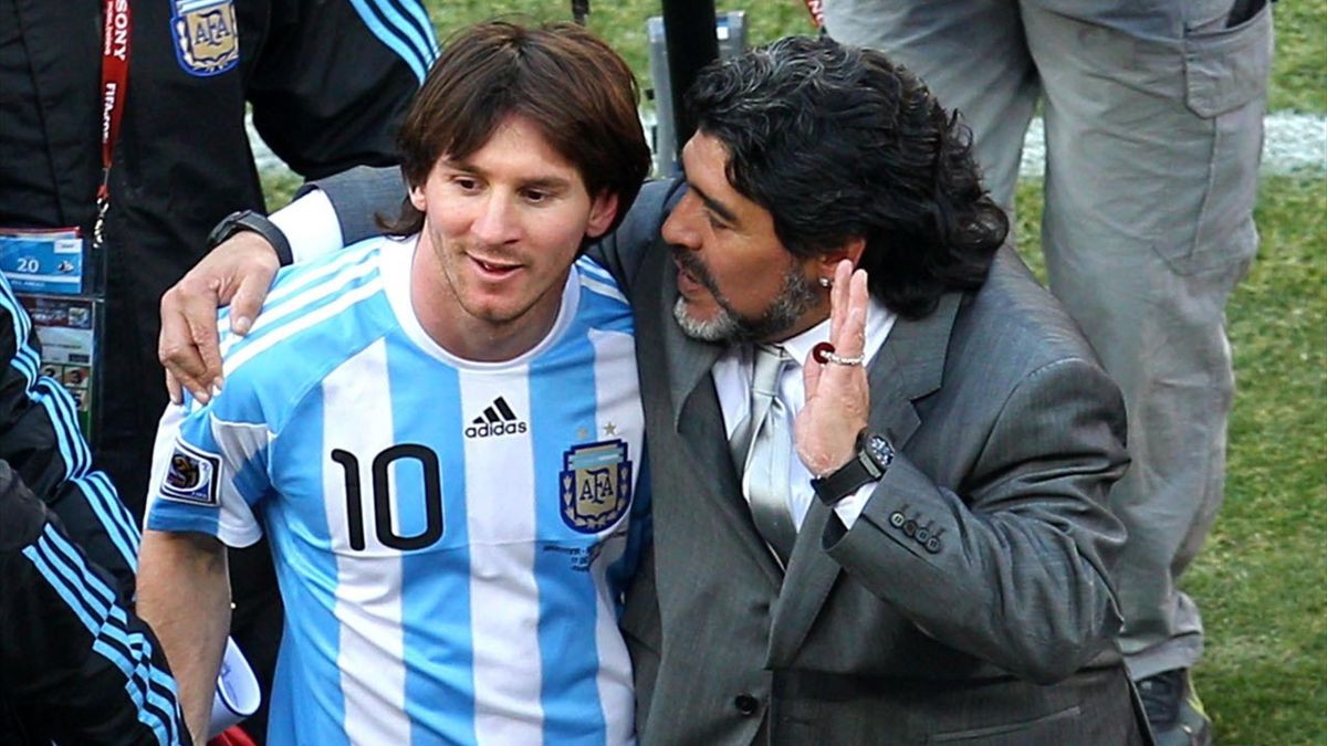 messi-maradona.jpg