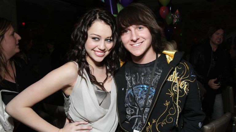 mitchel_musso_y_miley_cyrus.jpg