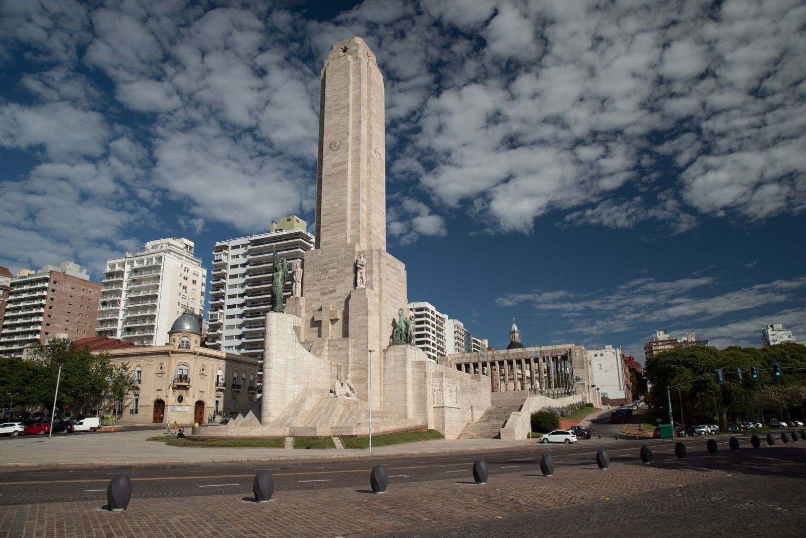 Un día como hoy: ¿Qué pasó el 20 de junio? 2 monumento_argentina.jpg