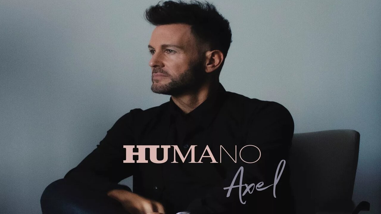 Axel presenta su nuevo tema "Humano" 1 multimedia.grande.9692c258f3cd97f1.6178656c202e2d5f6772616e64652e77656270.jpg
