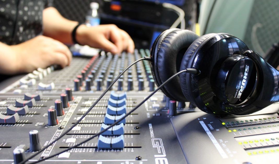 Efemérides: 24 de mayo, día del Operador de Radio 2 operador-e1527204102437-1068x630.jpg