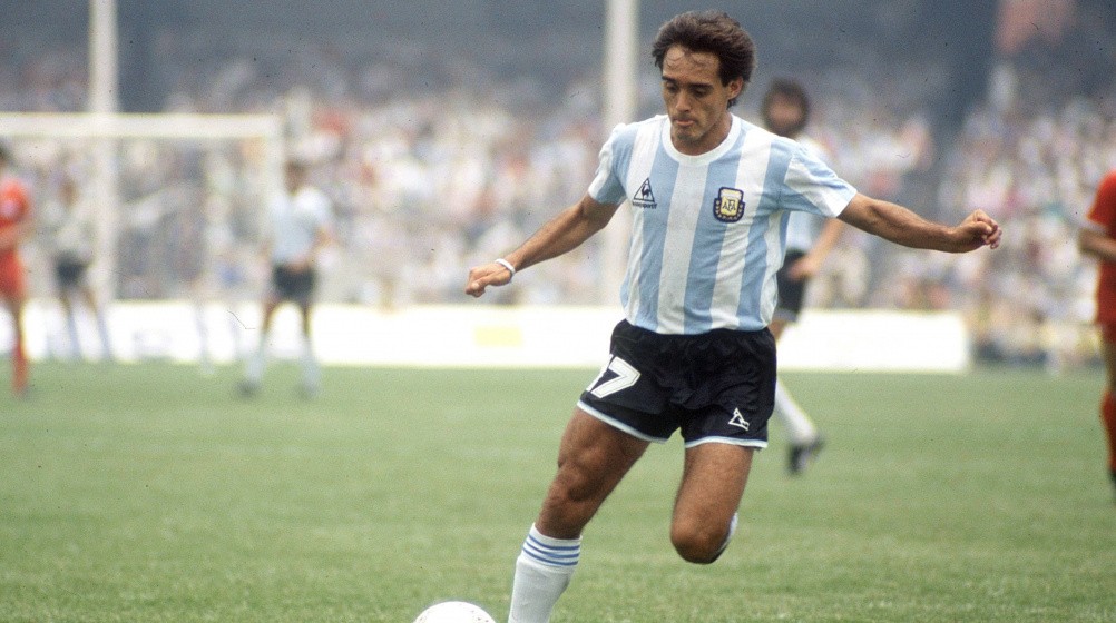 pedro-pasculli-argentina-1986-1661523943-91138_copy.jpg