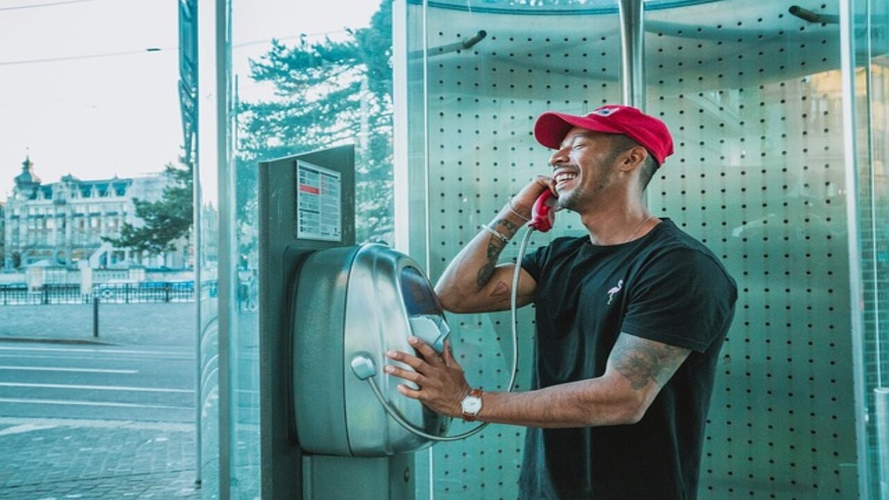 Alemania se despide de sus últimas cabinas telefónicas 1 phone-booth-gbb2a989ce_640_1.jpg