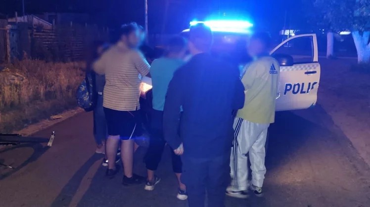 Detuvieron a un hombre mientras intentaba robar unas ruedas de un auto en Mar del Plata 1 policia_4.jpg