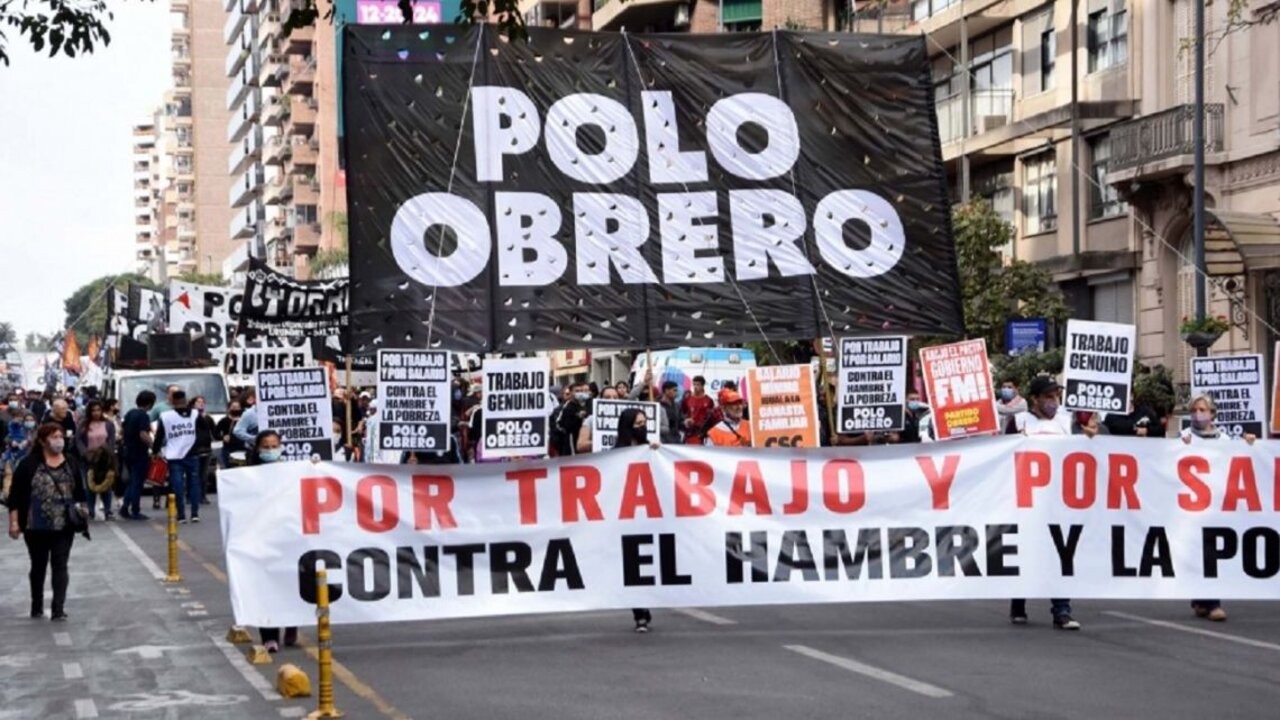 Potenciar Trabajo: la Unidad Piquetera denunció que en Mar del Plata hay 1200 afectados 1 por-falta-de-respuesta-del-gobierno-la-unidad-piquetera-confirmo-los-acampes-en-la-9-de-julio-1428064_1.jpg