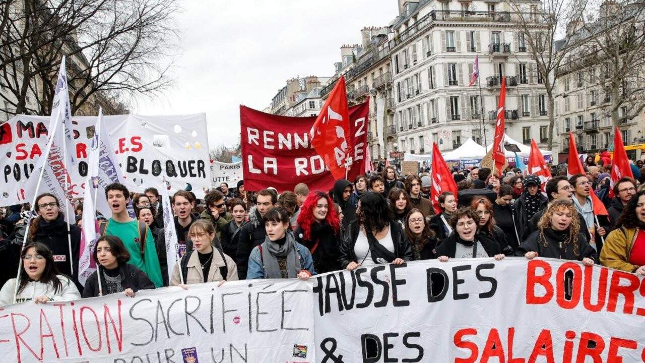 La reforma de pensiones de Francia está cerca de convertirse en ley 1 protestas-en-francia-reforma-de-pensiones.jpg