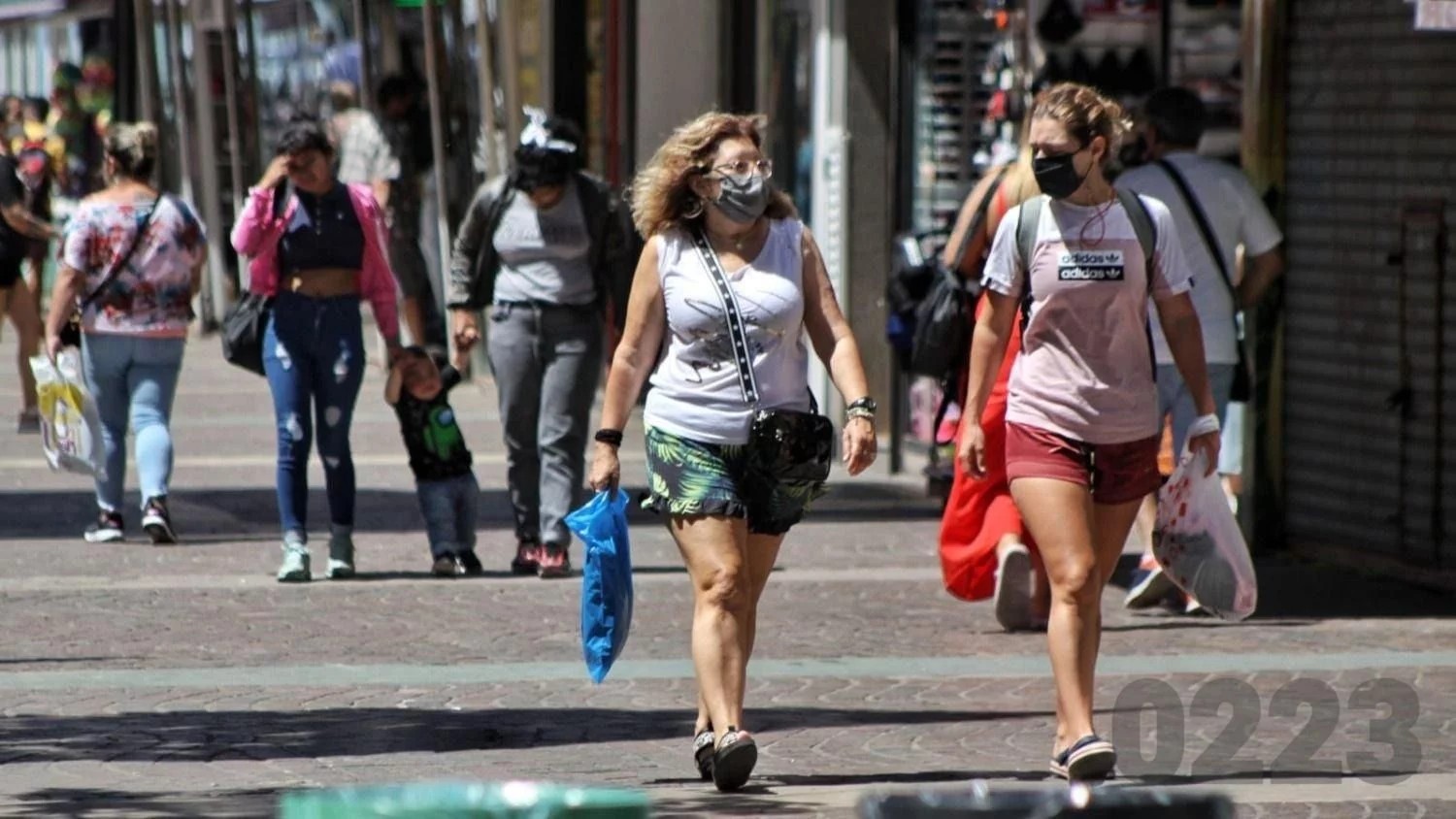Covid 19: Piden utilizar los barbijos en espacios cerrados por el aumento de los casos 1 salud.jpg