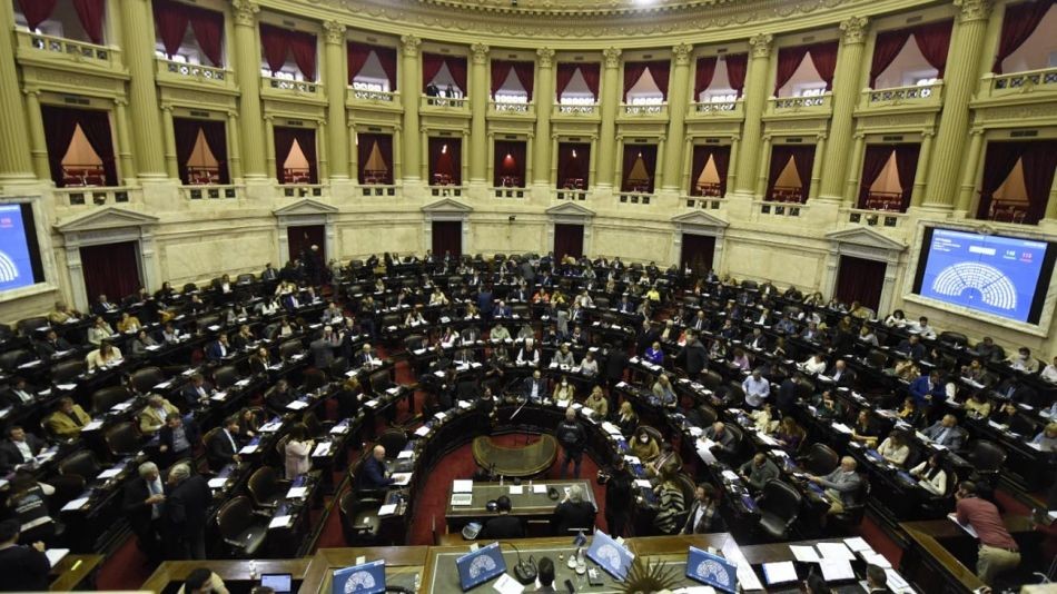 Juicio político a la Corte Suprema: la Comisión oficialista iniciará este jueves con las tareas para hacerlo posible 2 sesion-diputados.jpg