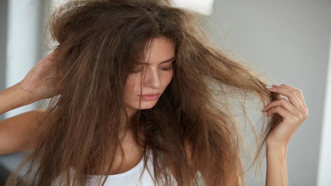 Las mejores opciones para recuperar la vitalidad y fuerza del cabello 2 shutterstock_534972658.jpg