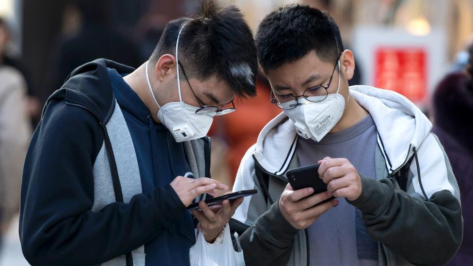China planea restringir el uso de dispositivos móviles a menores de 18 años 1 tecnologia_en_jovenes_china.jpg