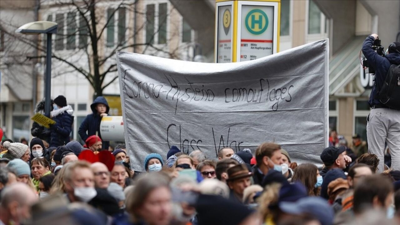 Protesta en Berlín contra la inflación y el alza de precios 1 thumbs_b_c_e749c42dc512190df7d3826aaffc4f61_1.jpg