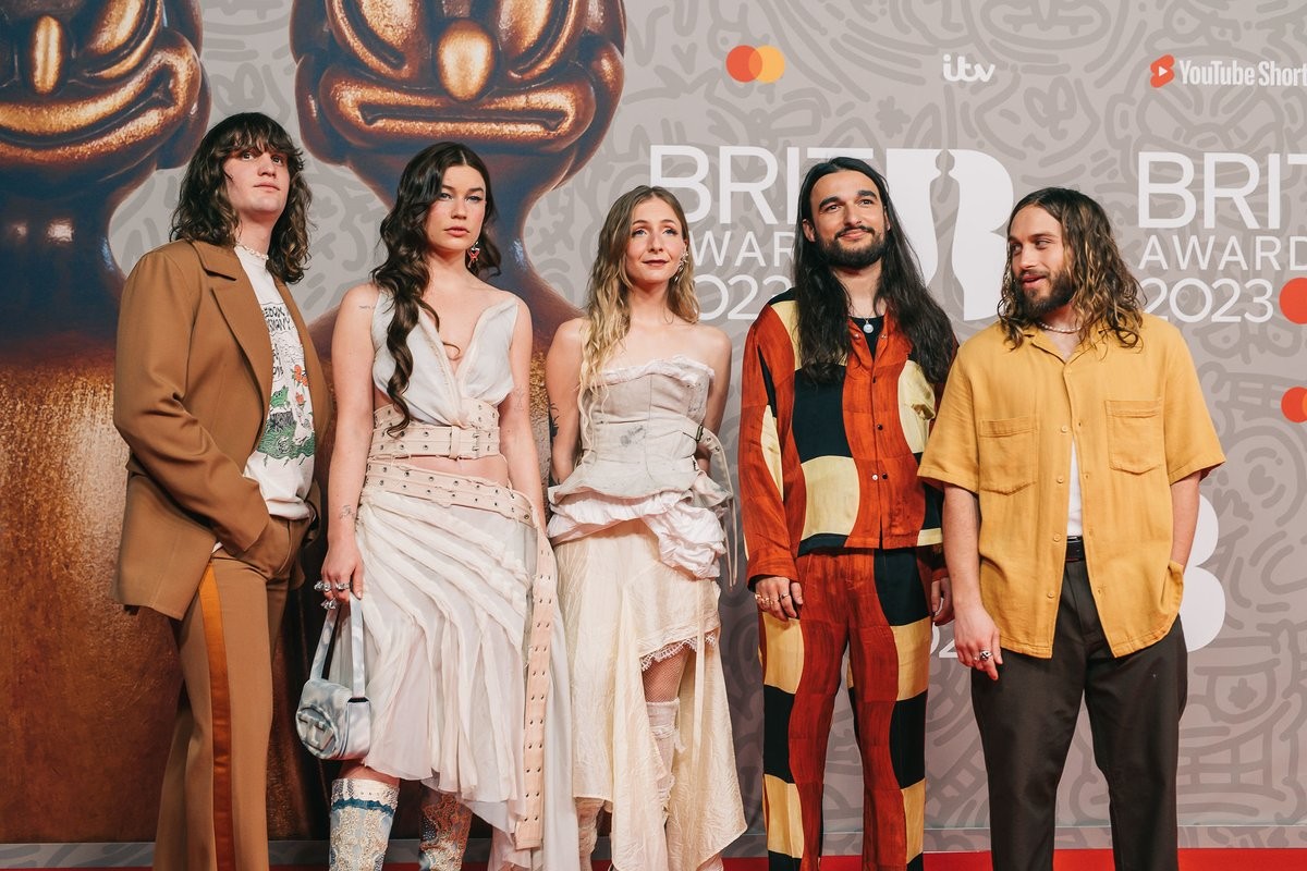 Premios Brit Awards 2023: Harry Styles brilló ganando en cada una de sus nominaciones 3 wet_leg.jpg
